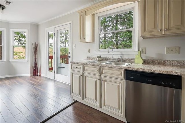 Building Photo - 8301 Rocester Dr