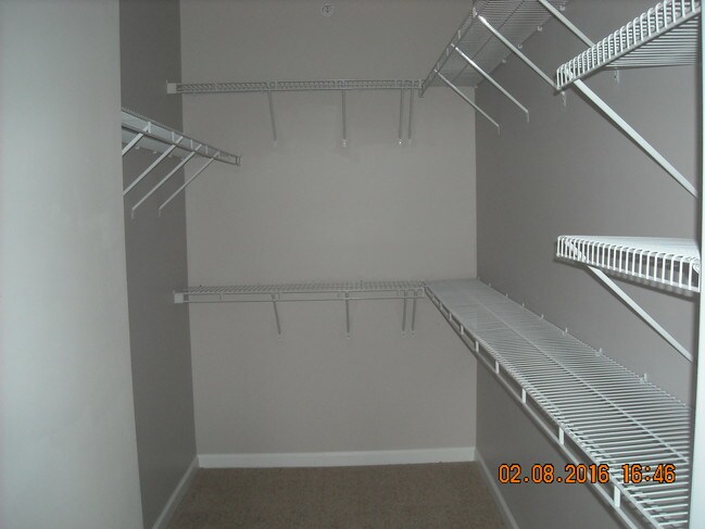 Vestidor principal - 1002 Stockton Rdg