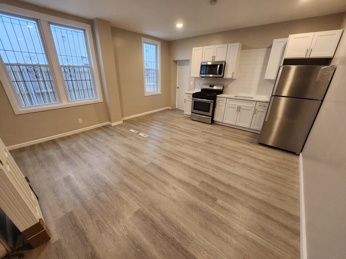 Foto principal - 346 W Queen Ln