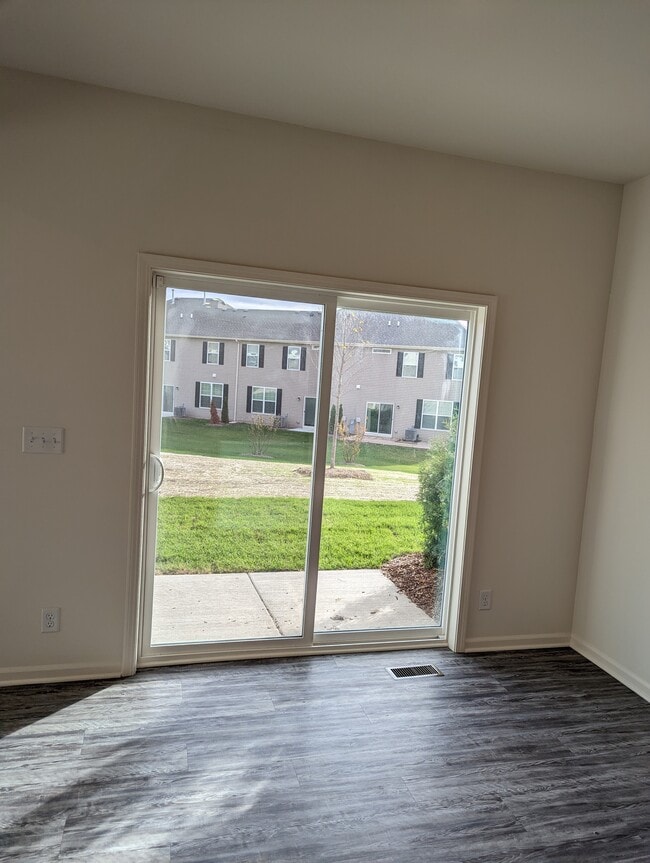 Patio View - 1129 Hawk Hollow Dr