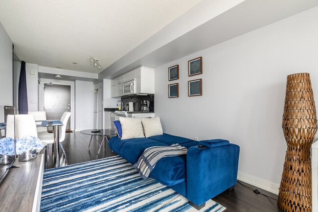 Photo du bâtiment - 21 Iceboat Terr