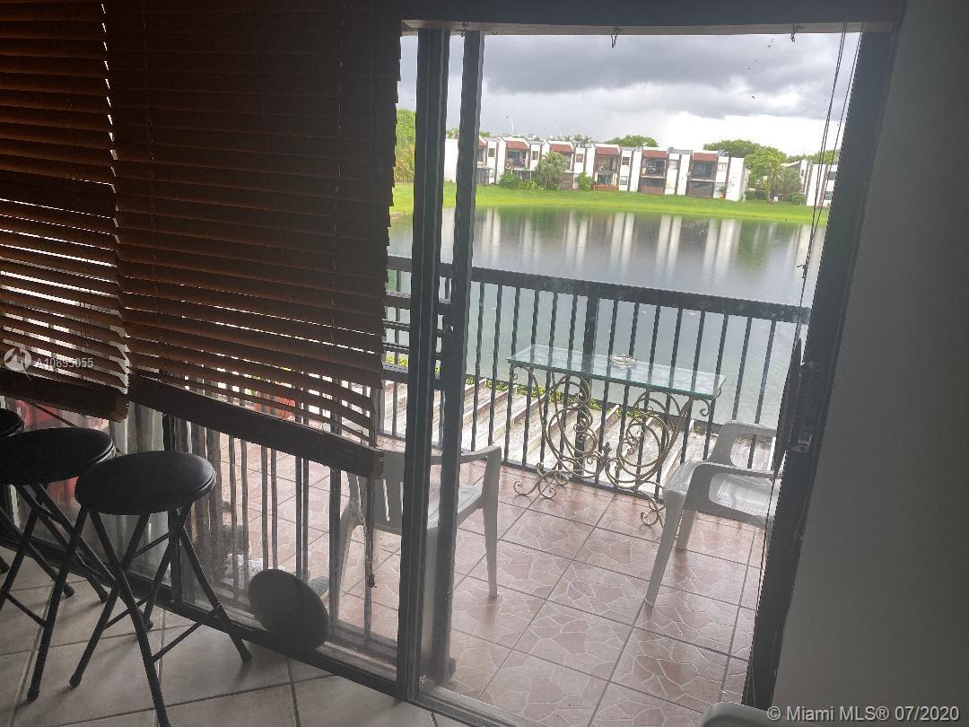 Foto del edificio - 441 NW 107th Ave