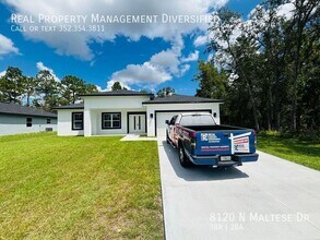 Building Photo - 8120 N Maltese Dr