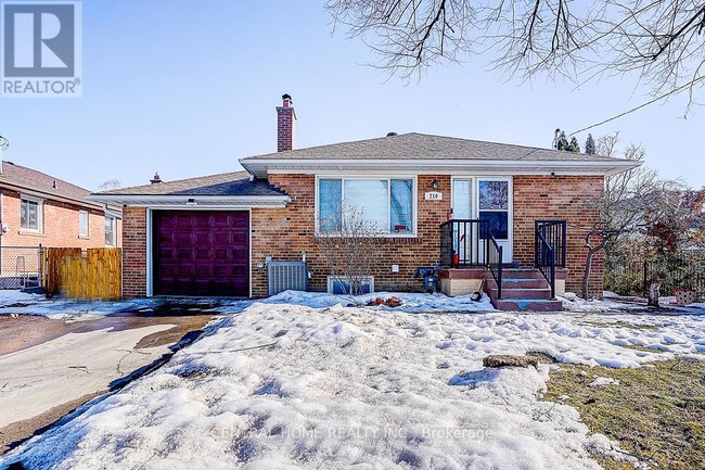 Photo du bâtiment - 210 Renforth Dr