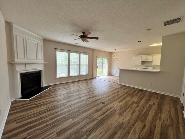 Foto del edificio - 3593 Gainesway Ct NW
