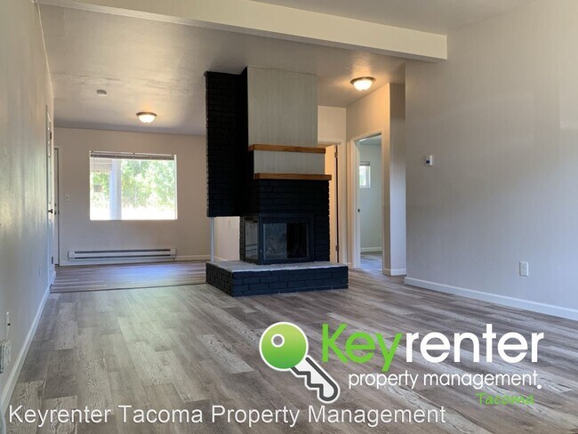 Foto del edificio - 2 br, 1 bath House - 1713 S 43rd