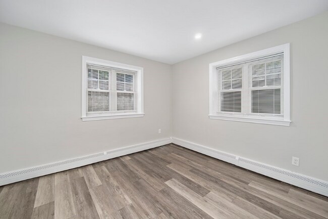 Foto del edificio - 1397 Furnace Brook Pkwy