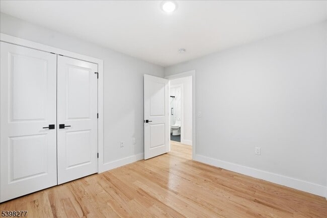 Building Photo - 62 Hillside Ave