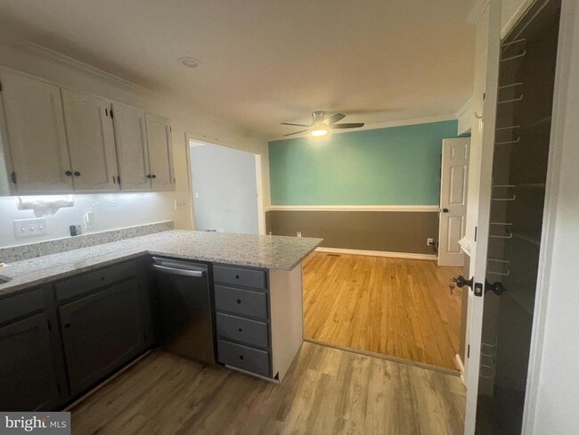 Building Photo - 9612 Dominion Forest Cir