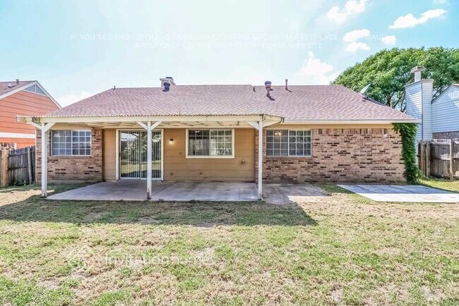 Foto del edificio - 4136 Hathaway Dr