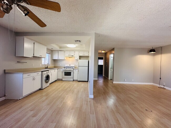 Foto del edificio - 5282 S Maryland Pky