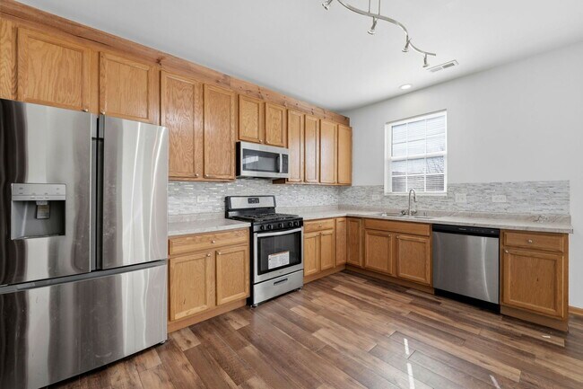 Foto del edificio - 1357 W Alder Creek Dr