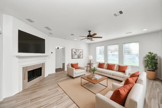 Building Photo - 16611 Gentle Stone Dr