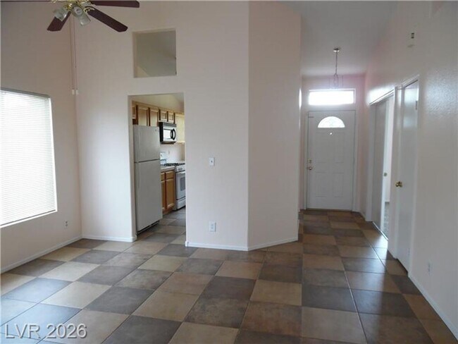 Foto del edificio - ONE STORY - 2 BEDROOM WITH 2 CAR GARAGE