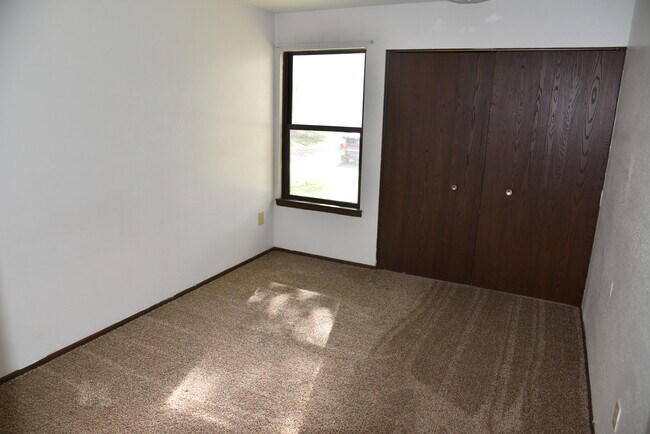 Foto del edificio - Corning Apartments