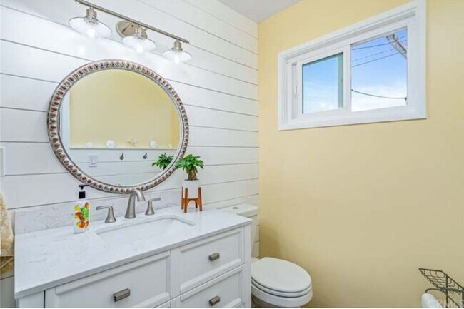 Foto del edificio - ***COMING SOON*** LAKEWOOD EAST 3BR/2BATH HOME
