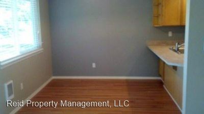 Building Photo - 2959 Mile Hill Dr
