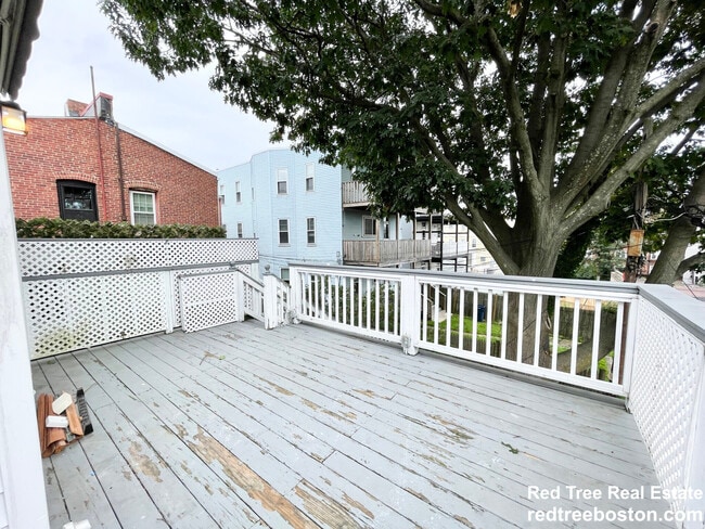 Foto del edificio - 130 P St