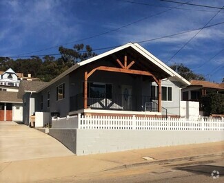 Building Photo - 1217 Poli St