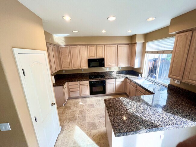 Foto del edificio - 3908 Hidden Grove Ln