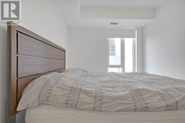 Photo du bâtiment - 225 Sumach St