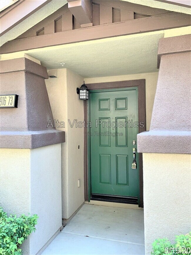 Foto del edificio - 16916 Hutchins Landing
