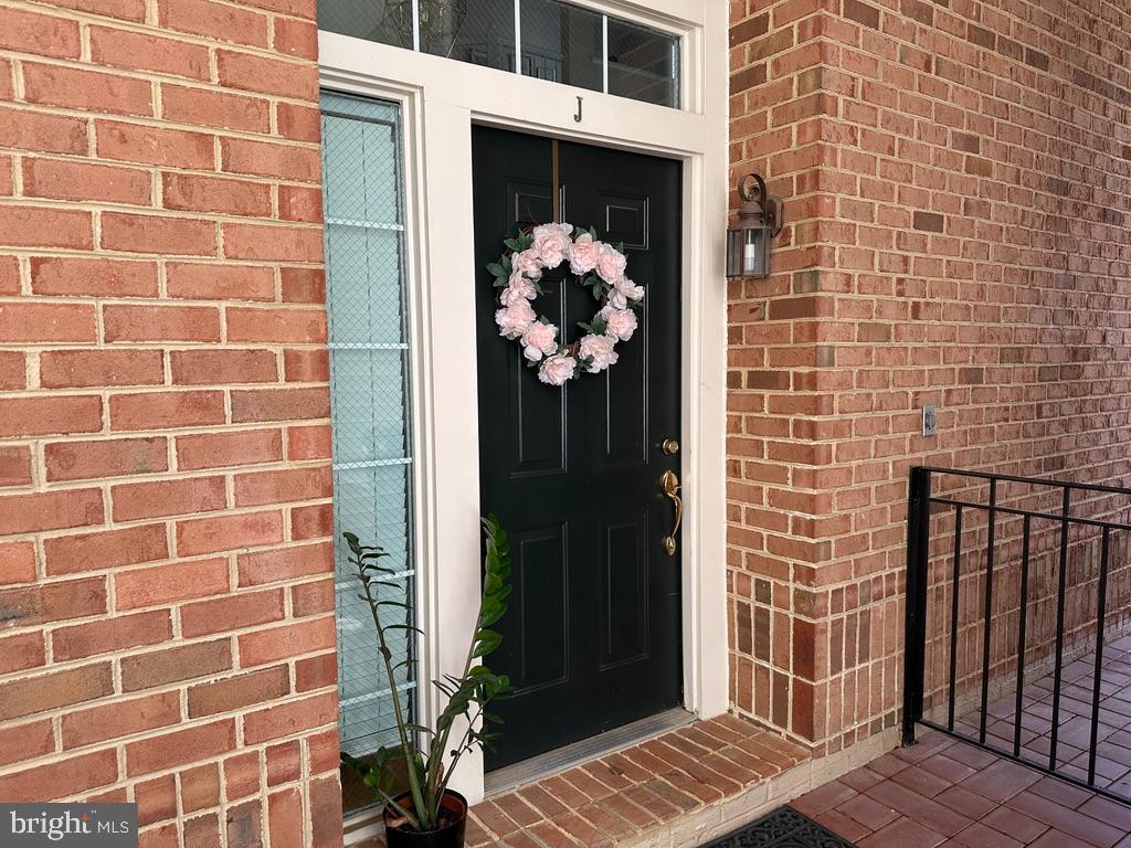 Foto principal - 7025 Haycock Rd