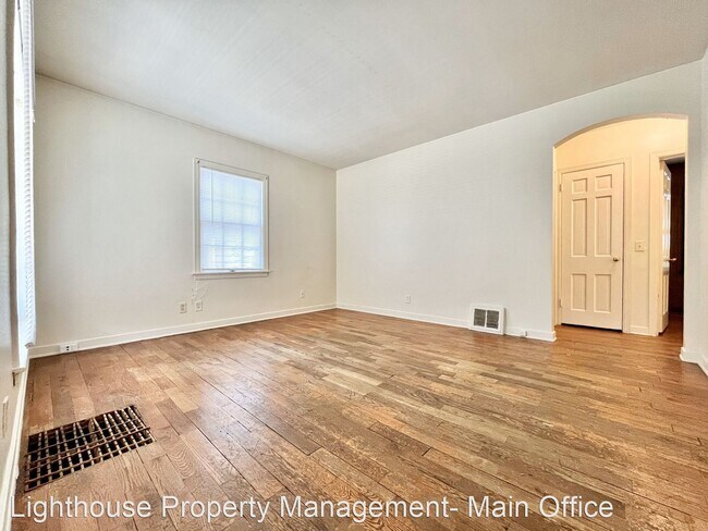 Foto del edificio - 3 br, 2 bath House - 929 Dickinson St SE