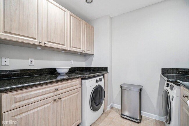 Foto del edificio - 3 br, 2 bath House - 2040 Greenview Shores...