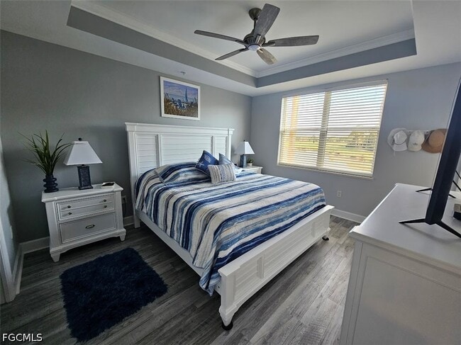 Building Photo - 10700 Ravenna Way