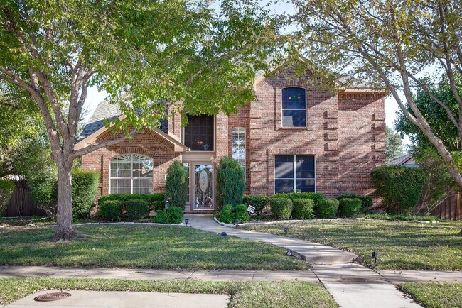 Foto del edificio - 4 bed Golf community for lease!