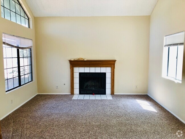 Building Photo - 43242 Cottage Ln