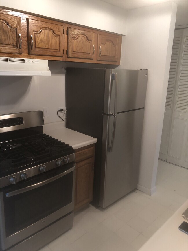 Foto del edificio - 1500 Robin Cir