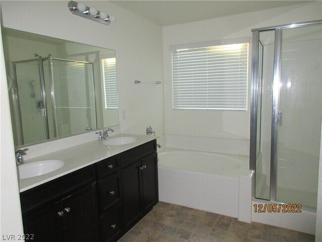 Foto del edificio - 10111 Trumbull Point Ct