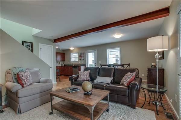Living Room - 940 Gale Ln
