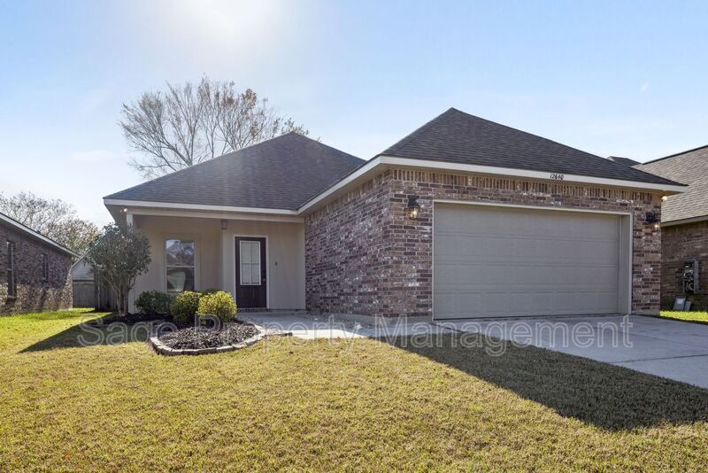 12640 Fairwood Ct, Baton Rouge, LA 70816 House Rental in Baton Rouge