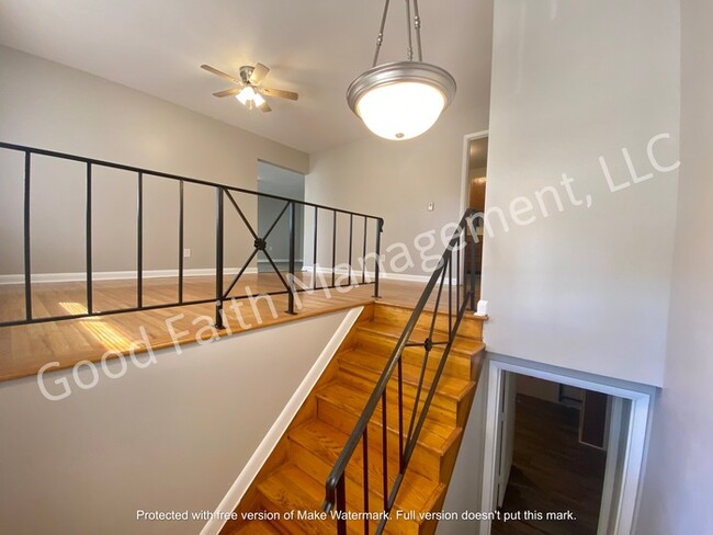 Building Photo - 2222 Bungalow Road-Move In Ready NOW!