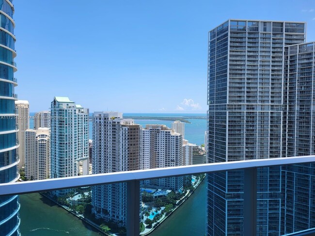 Foto del edificio - 200 Biscayne Blvd Way