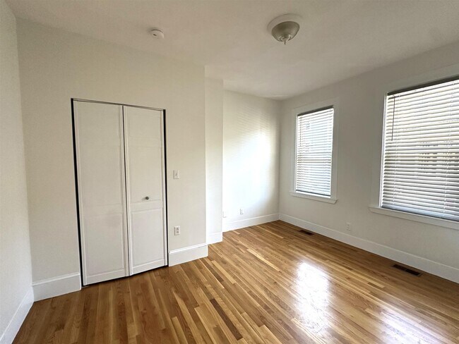 Foto del edificio - 112 5th St