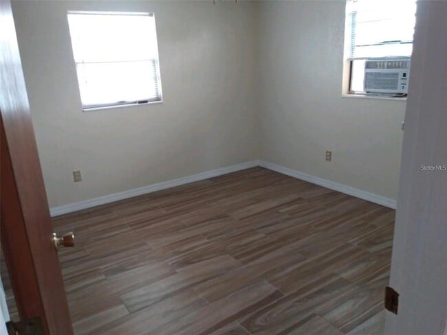 Foto del edificio - 4030 Chesswood Dr