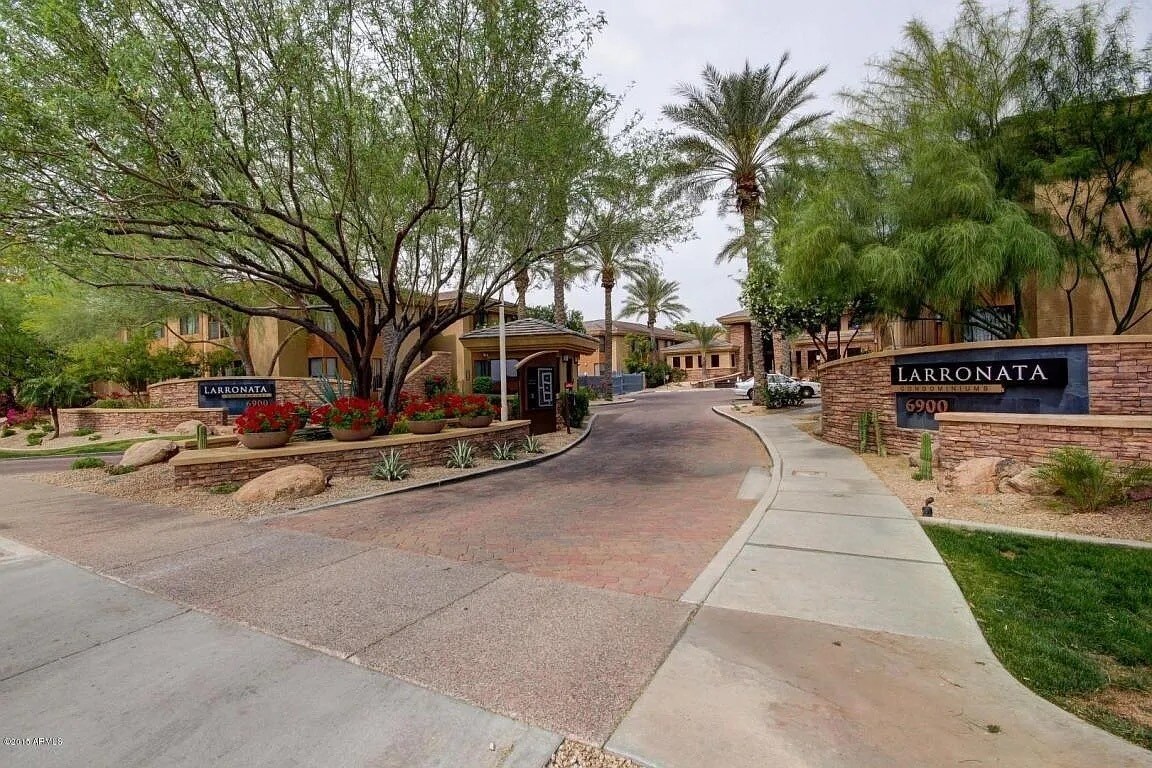 Foto principal - 6900 E Princess Dr