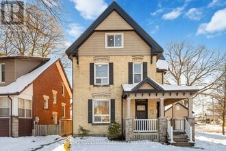 Building Photo - 79 Beaconsfield Ave
