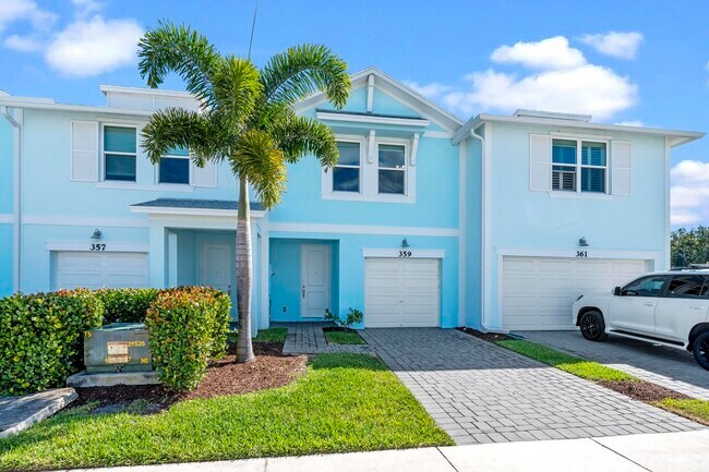 Building Photo - 359 SE Sea Hunt Way