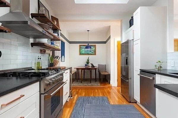 Foto del edificio - 246 Hampshire St