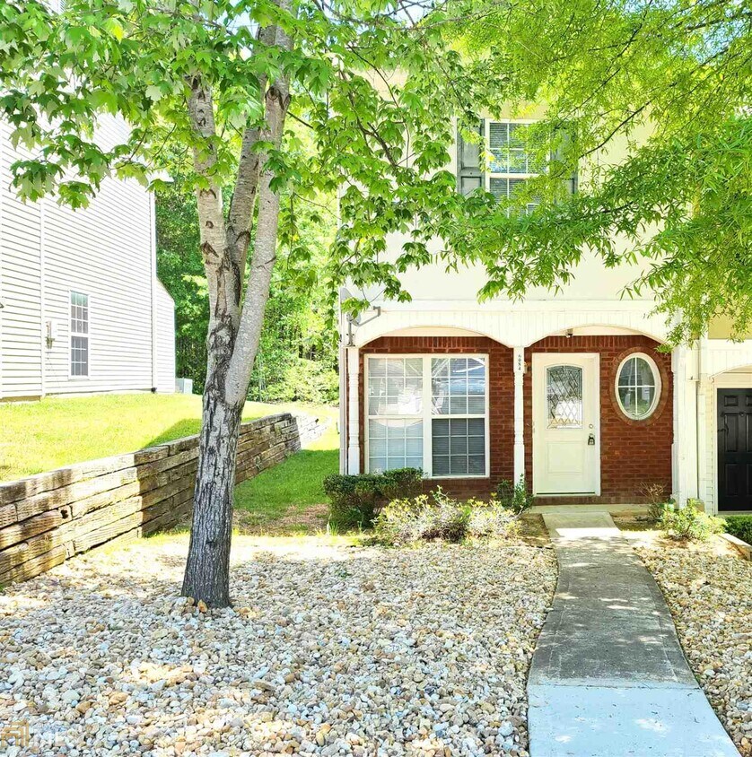 Primary Photo - 6084 Camden Forrest Dr