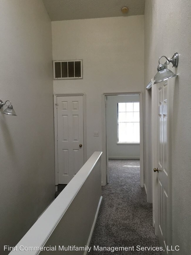 Foto del edificio - 2340 W Newton Ct