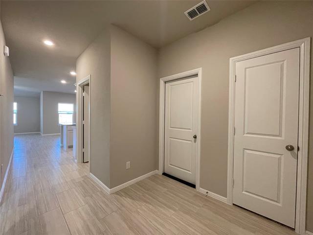 Building Photo - 364 Wildrose Cir