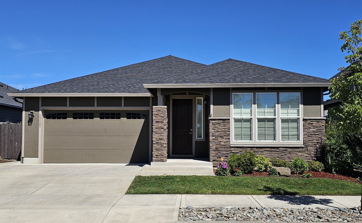 Foto principal - 13109 NE 60th Ave
