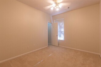 Building Photo - 16414 Reddingford Ln