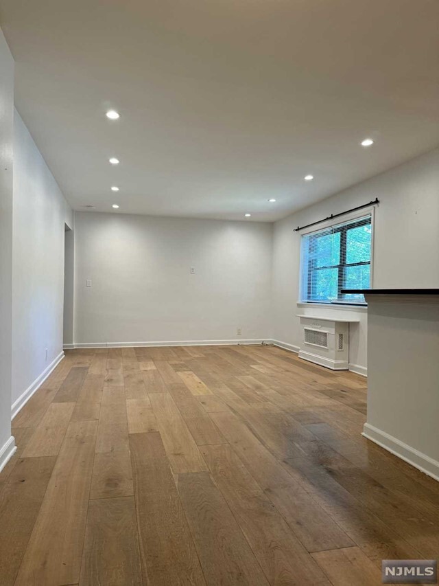 Foto del edificio - 400 Park Pl